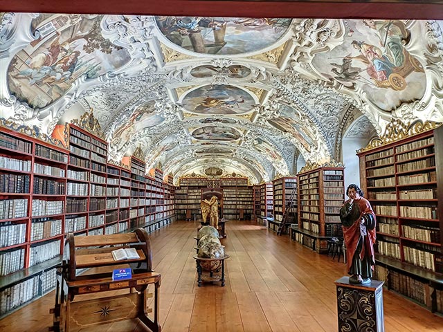Baročna knjižnica samostana Strahov